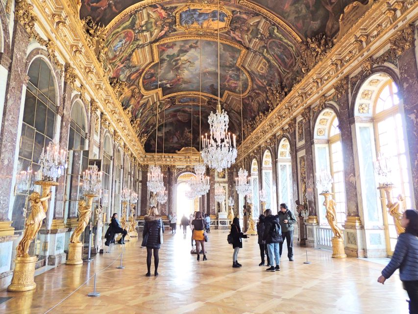 Versailles: Skip-the-Line Guided Palace Tour and Full Access - Free time after the palace: gardens access and how to plan around free days