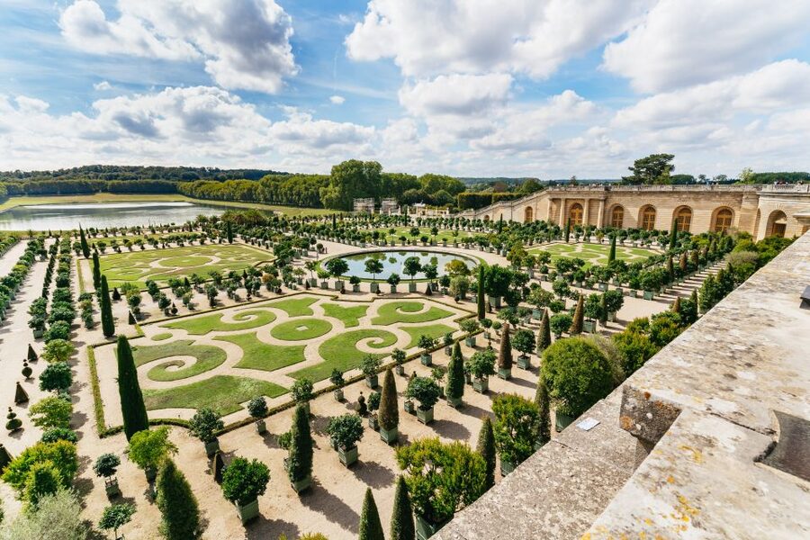 Versailles: Skip-the-Line Tour of Palace and Gardens Access - How the Skip-the-Line Entrance Actually Helps