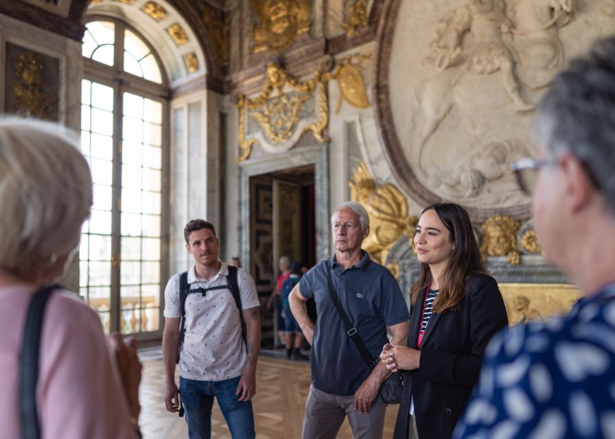 Versailles: Skip-the-Line Versailles Palace and Gardens Tour - Small-group pacing, headphones, and real crowd management