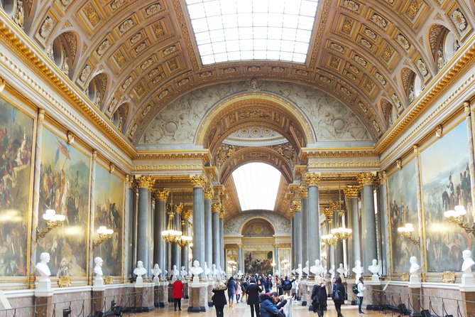 Versailles Small Group Guided Tour with Tranportation from Paris - The Garden Stop: André Le Notre and the Art of Looking Straight Ahead