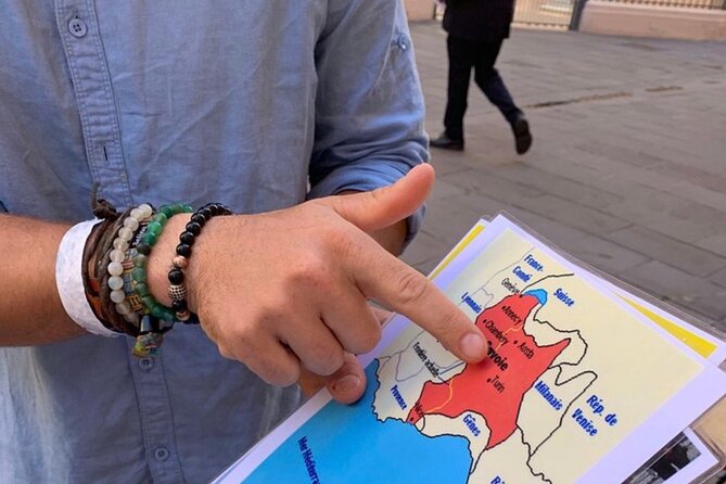 ★ Walking Tour of Old Nice and Castle Hill - Pace, group size, and why the “2 hours plus” format works